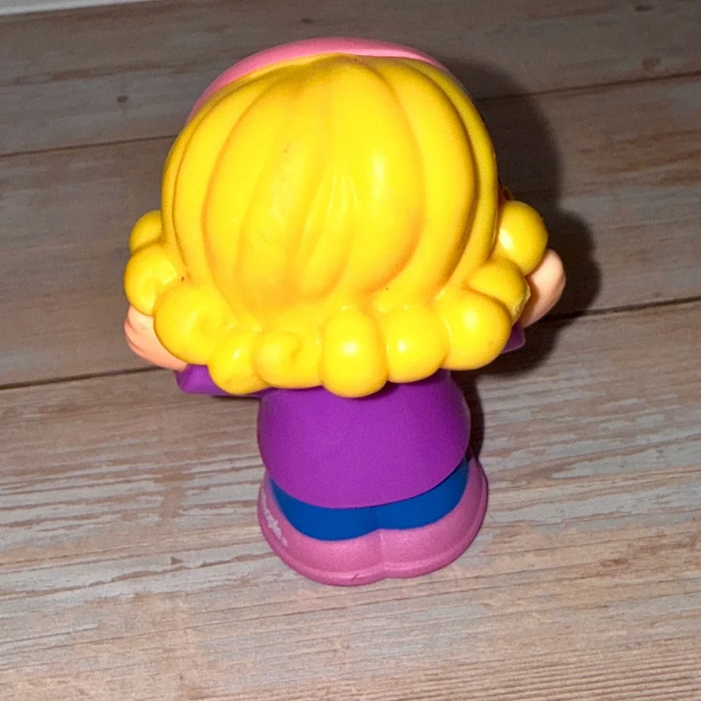 Fisher-Price Little People Girl Figure Kids‎ OS Purple Good Blonde Floral